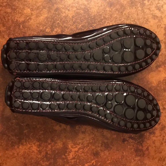 Louis Vuitton flats - Picture 2 of 3